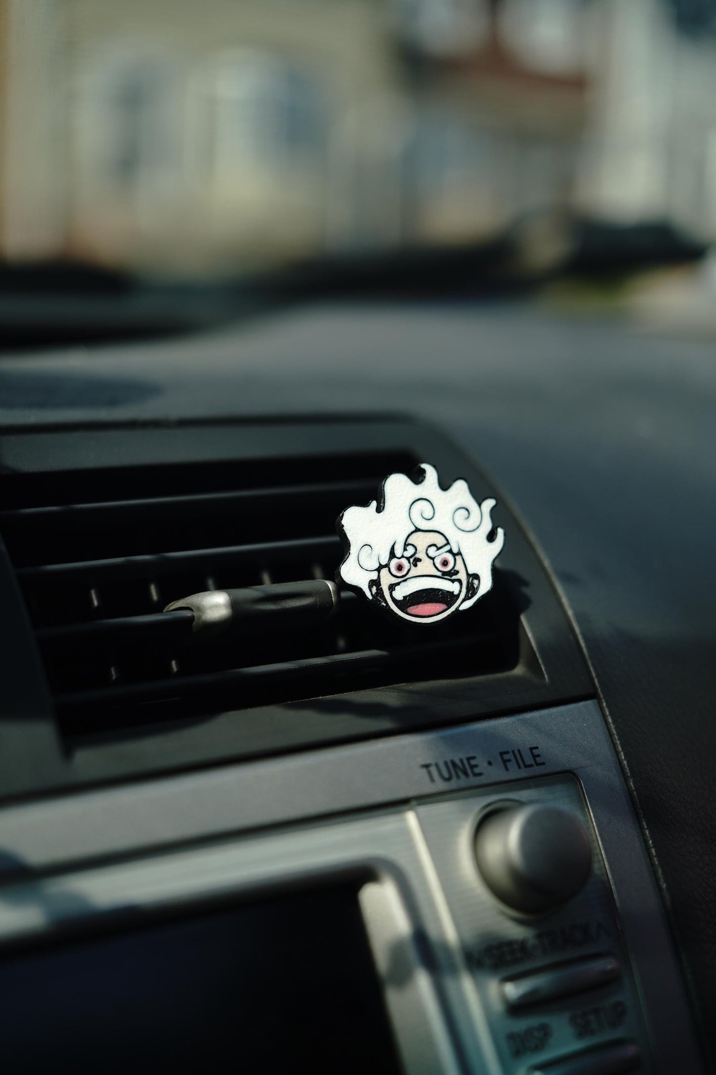 Luffy Gear 5 One Piece Car Vent Clip