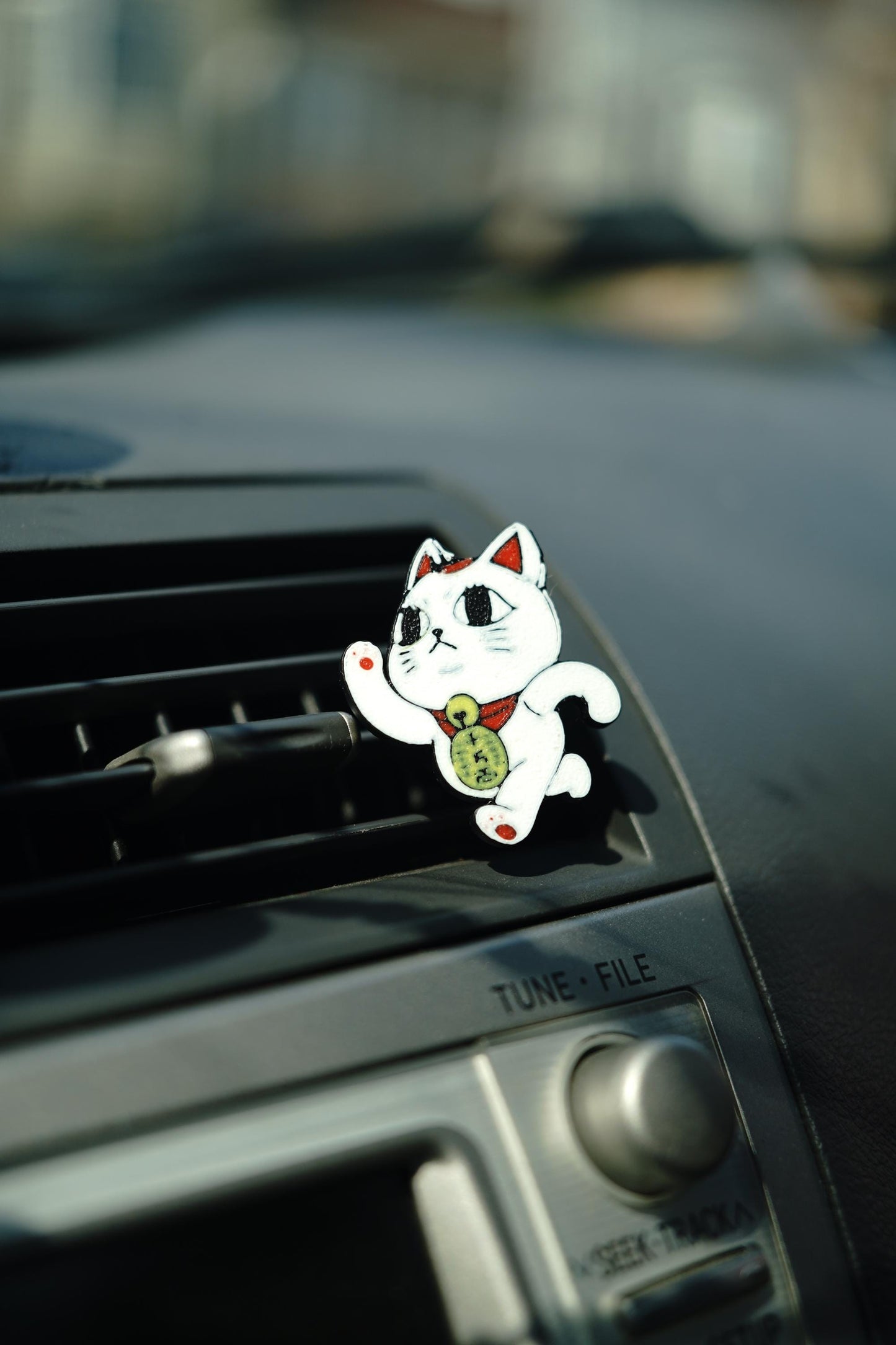 Dandadan Running Granny Turbo Car Vent Clip